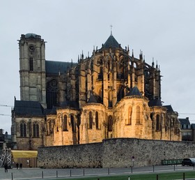 B&B HOTEL Le Mans Centre Cathédrale