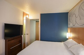 B&B HOTEL Le Mans Centre Cathédrale