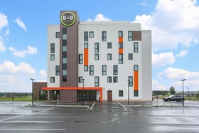 B&B Hotel LES HERBIERS
