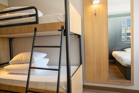 B&B Hotel LES HERBIERS