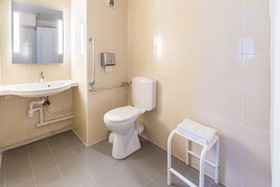 B&B Hotel LES HERBIERS