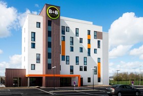 B&B Hotel LES HERBIERS