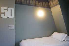 L'Hotel