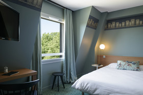 L'Hotel