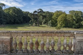 Chateau De Tressé
