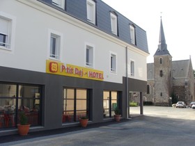Hotel The Originals Le Mans Sud