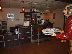 Brit Hotel Les Evens
