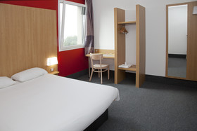 Hotel B&B Nantes Savenay