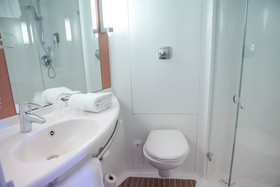 ibis Albert
