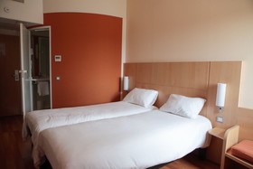 ibis Albert