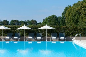 Mercure Chantilly Resort & Conventions