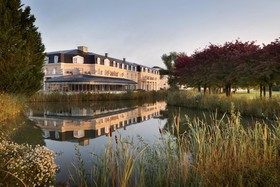 Mercure Chantilly Resort & Conventions