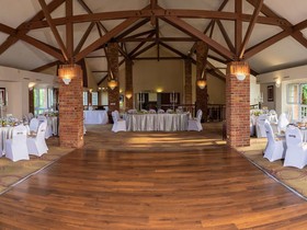 Mercure Chantilly Resort & Conventions