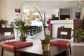 B&B HOTEL Compiègne Thourotte