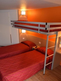 Première Classe Creil - Villers Saint Paul