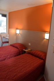 Première Classe Creil - Villers Saint Paul