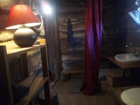 La Cabane Aux Loups