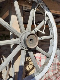 La Cabane Aux Loups