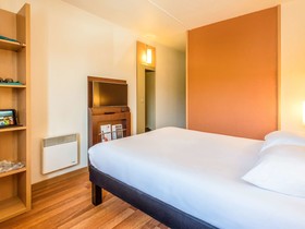 Hôtel ibis Château-Thierry