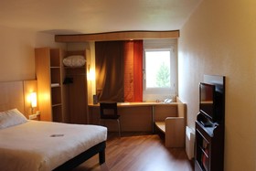 Hôtel ibis Château-Thierry