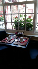 Hipotel Hostellerie Du Lys