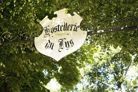 Hipotel Hostellerie Du Lys