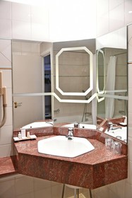 Best Western Plus Le Picardy
