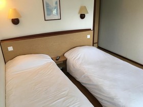 greet Hotel Chatellerault