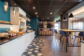 Hotel Kyriad Niort