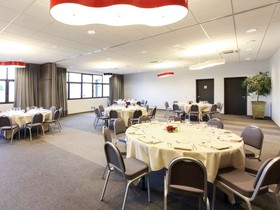 Mercure Niort Marais Poitevin Hotel