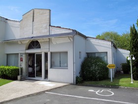 Kyriad Hotel Saintes