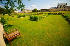 Hotel The Originals Domaine du Normandoux