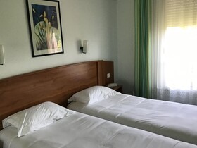 Brit Europ Hotel