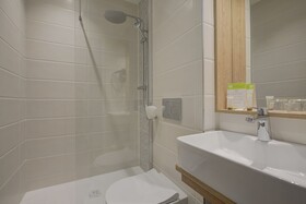 Brit Europ Hotel