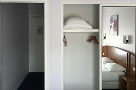 Brit Europ Hotel