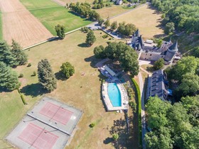 Chateau de la Fleunie