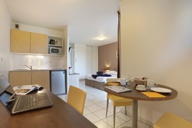 Odalys City Apart'hotel Le Clos de la Chartreuse