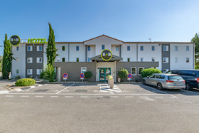 B&B Hotel AIX-EN-PROVENCE Pont de l'Arc