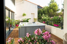 Mercure Aix-en-Prov. La Duranne Gare