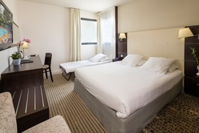 Mercure Aix-en-Prov. La Duranne Gare