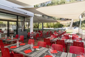 Mercure Aix-en-Prov. La Duranne Gare