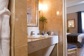 Hotel Artea