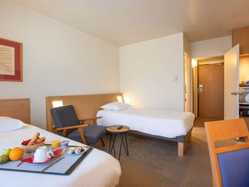 Novotel Aix-en-Provence Beaumanoir Les 3-Sautets
