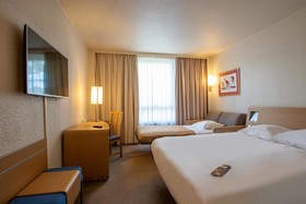 Novotel Aix-en-Provence Beaumanoir Les 3-Sautets