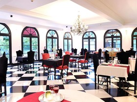 Hostellerie du Moulin de la Roque