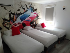 Arl Hotel