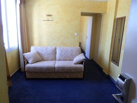 Brit Hotel Acacias