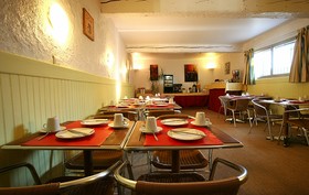 Hostellerie De La Source
