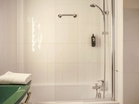 ibis Arles