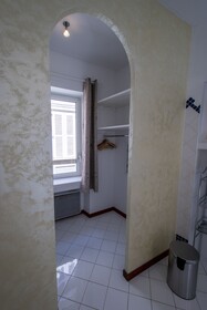 A l'ombre du Palais